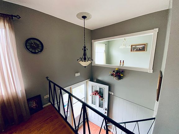 3rd image of 4241 Continental Dr #0