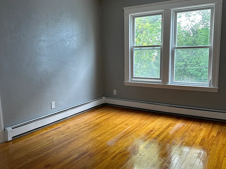 52 Pilgrim Ave #2 — Photo 7