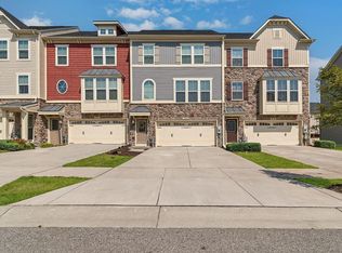 8078 Elton St, Glen Burnie, MD 21060