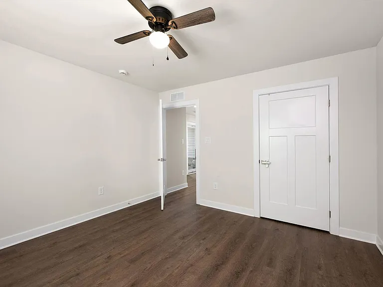 22639 Terri Ln — Photo 19