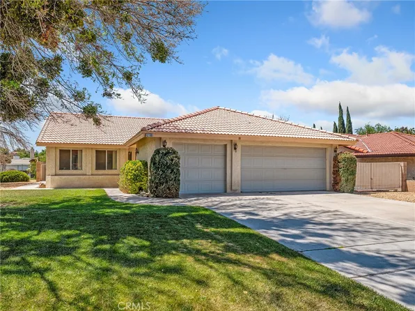 12700 Pinehurst Trl, Victorville, CA 92395