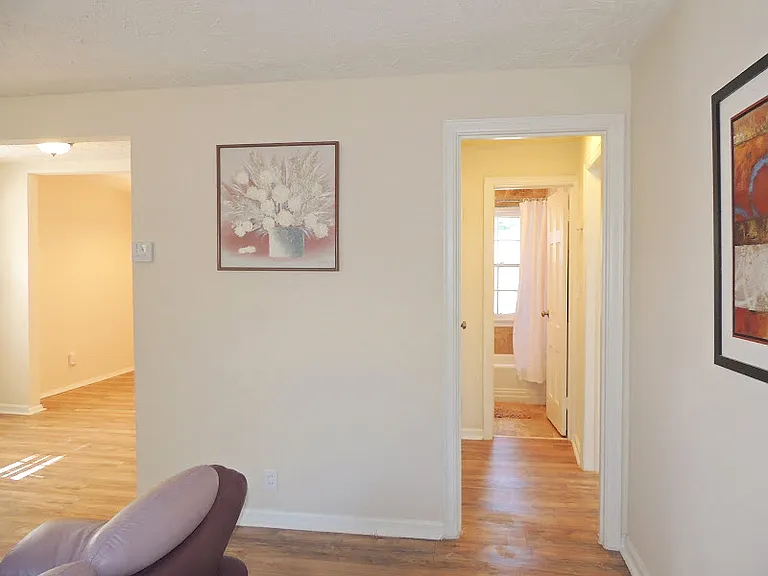 15800 Scottsdale Blvd — Photo 8