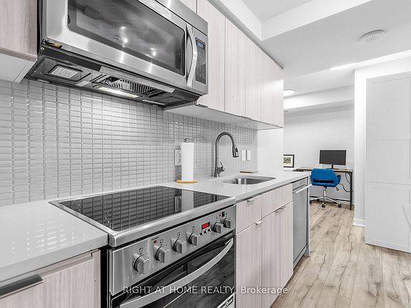 5th image of 295 Adelaide St W #1210