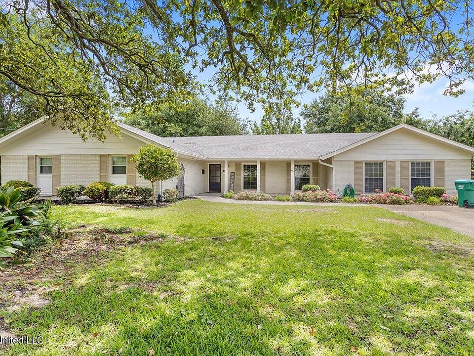 1st image of 78 Bayou Cir