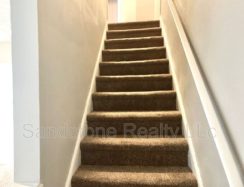 1st image of 908-916 N Central Dr #912