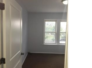 711 S Kenneth Ave APT 1, Chicago, IL 60624