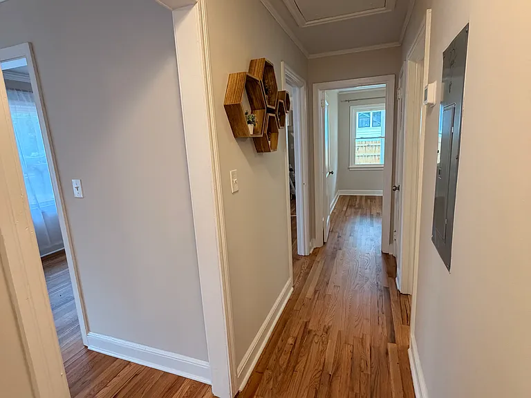 755 Trout St NE — Photo 7