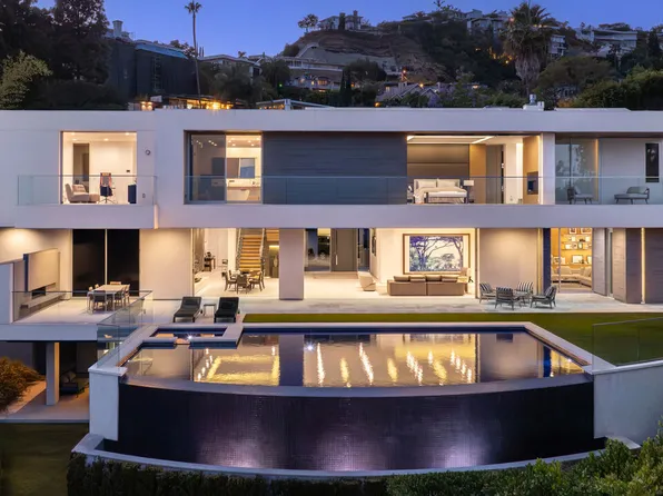 1401 Londonderry Pl, Los Angeles, CA 90069