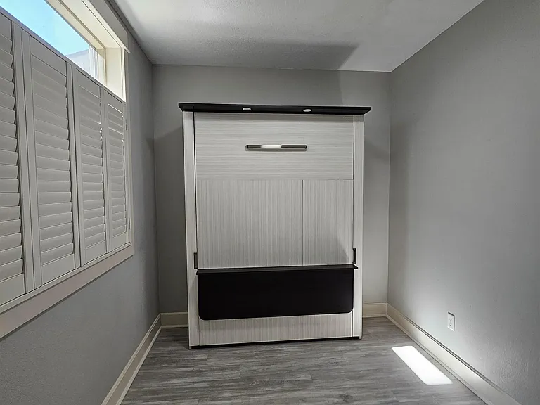 493 Columbia Point Dr — Photo 4