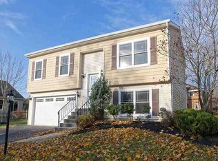 2 Jones Ct, Menands, NY 12204