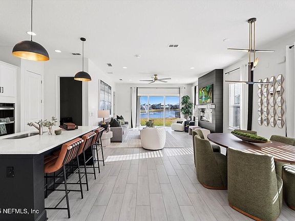 3rd image of 492 Rum Runner Way