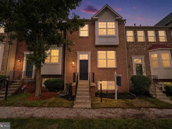 1816 Palmetto Dr, Bowie, MD 20721