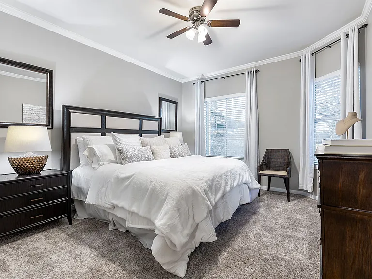 Somerset Townhomes — Photo 9