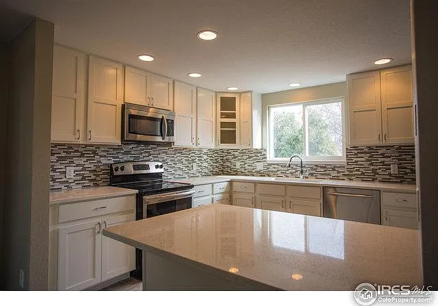 630 S Sherwood St #25 — Photo 6