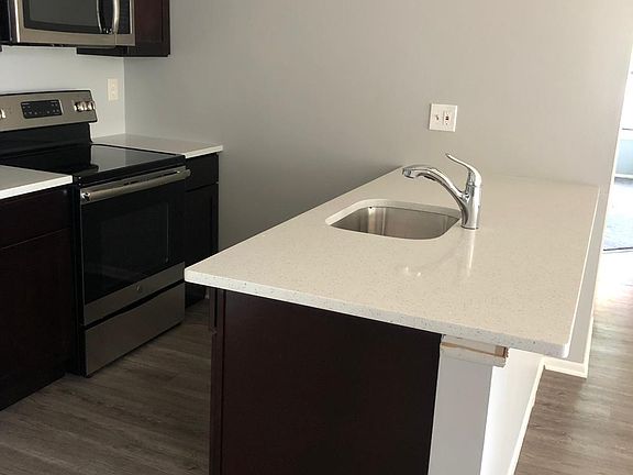 3rd image of 346 Coventry Ct #346
