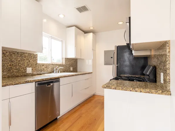 10751 Holman Ave #8, Los Angeles, CA 90024