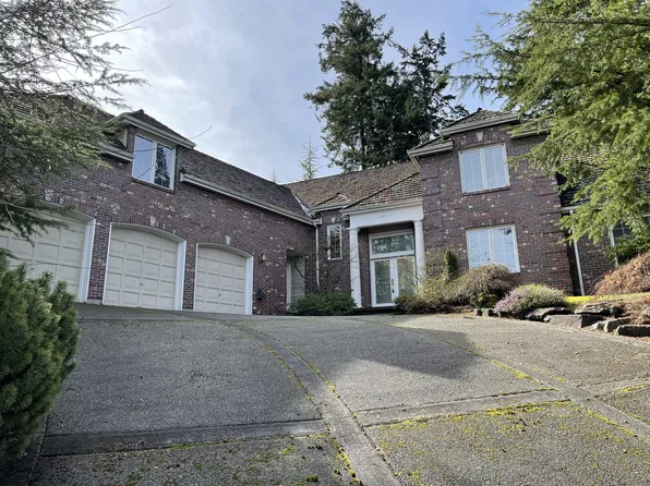 425 SW 346th Pl, Federal Way, WA 98023