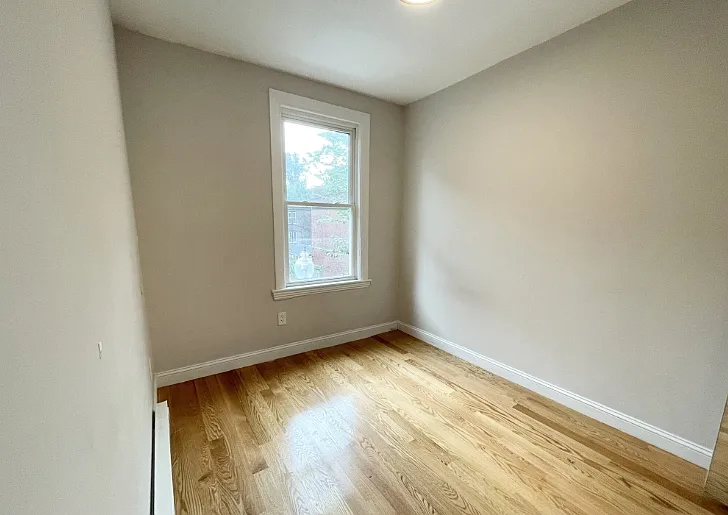 7 Warwick St #2A — Photo 4