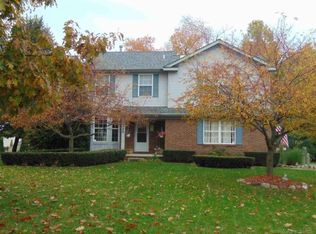 35700 Huntley Ct, New Baltimore, MI 48047