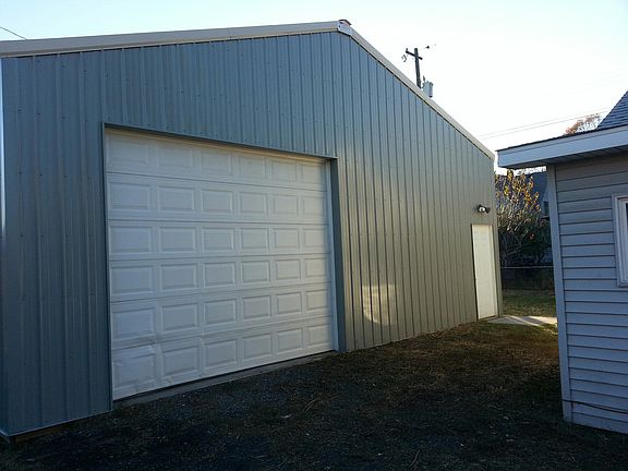 3rd image of 2418 E Buckeye Ave