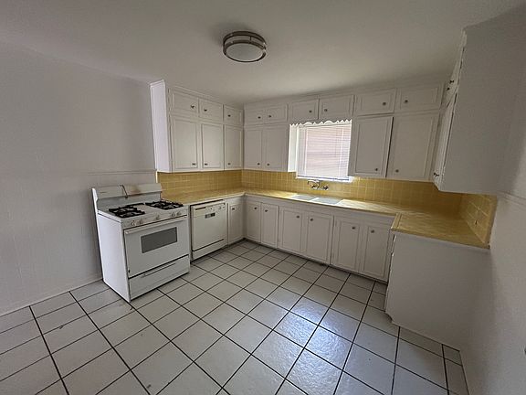 Nice kitchen with appliances.