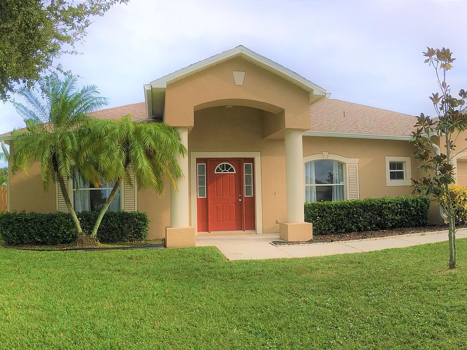 1st image of 2013 Laramie Cir