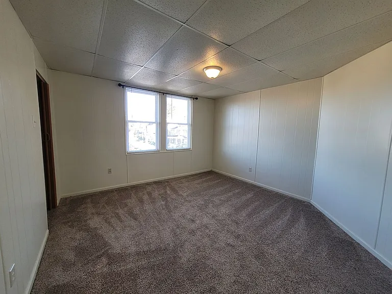 320 Aidyl Ave — Photo 12