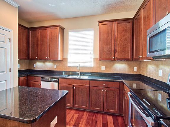 3rd image of 12463 Streamdale Dr