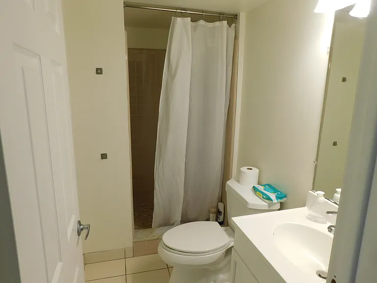 2208 Niagara Dr — Photo 13