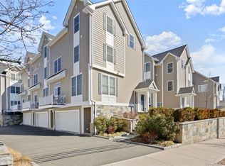 91 W Broad #10, Stamford, CT 06902