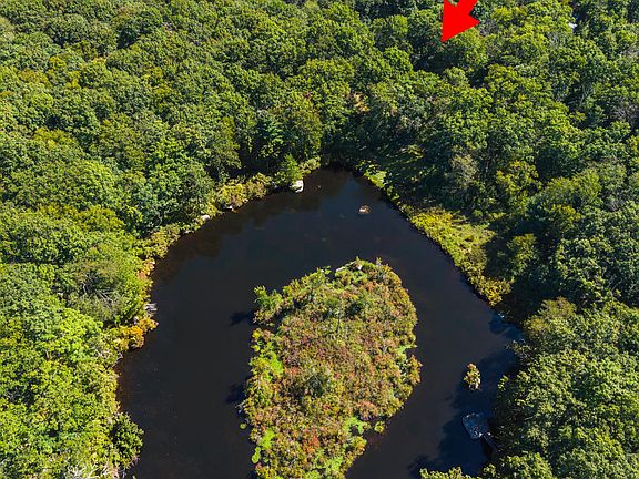 5th image of 112 Ledgeway Ln