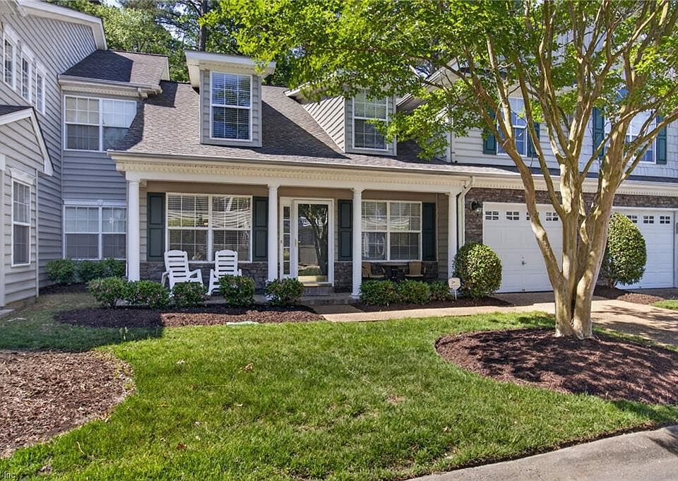 1st image of 2803 Waters Edge Ln