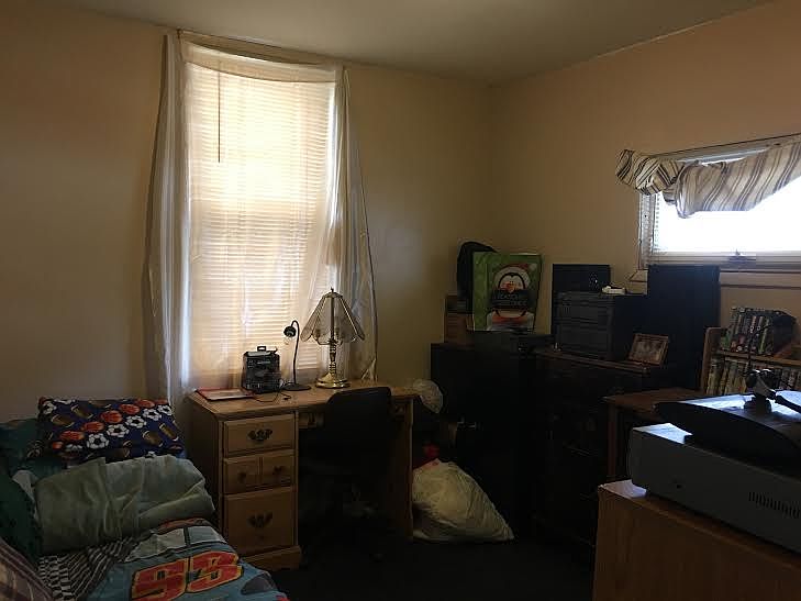 1st image of 203 Walnut St