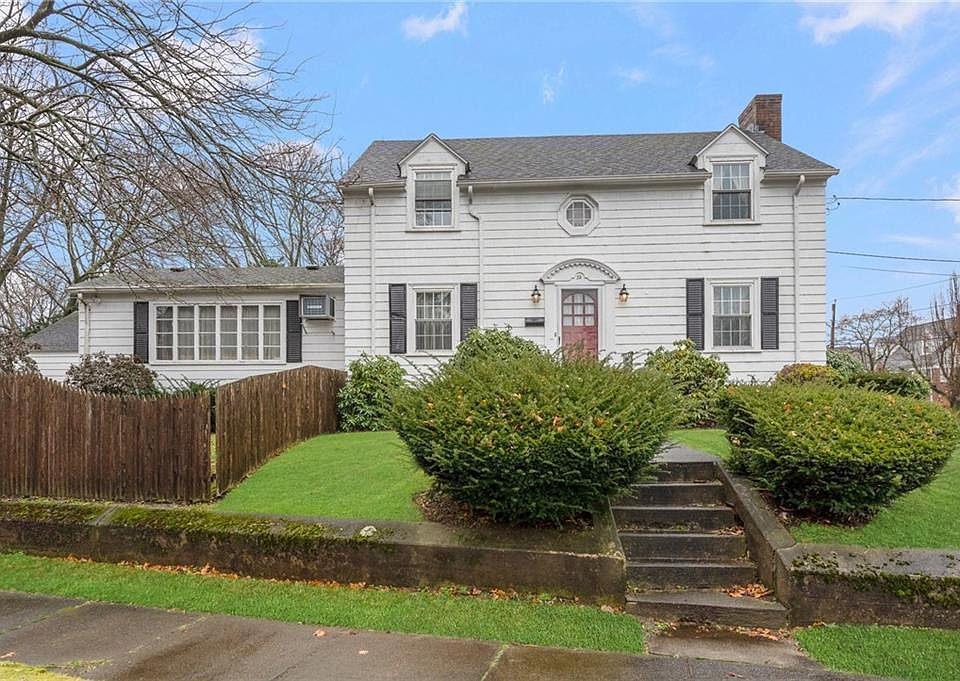 23 Brookside Dr, Cranston, RI 02910 Zillow