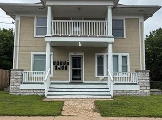 946 E Iowa Ave, Iowa City, IA 52245