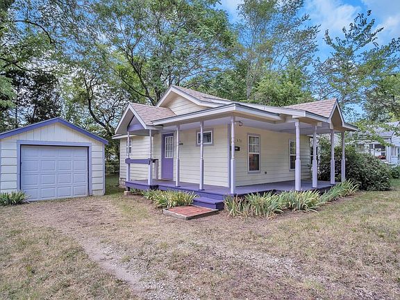 4th image of 639 S Rutan Ave