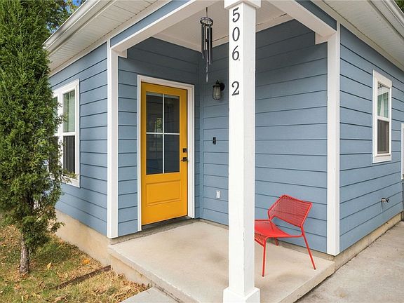 2nd image of 506 S College Ave #2