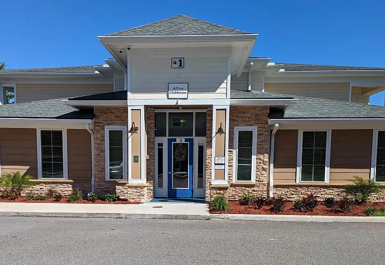 Duval Station Landing — Photo 18