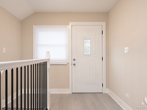 4th image of 16973 Jodave Ave