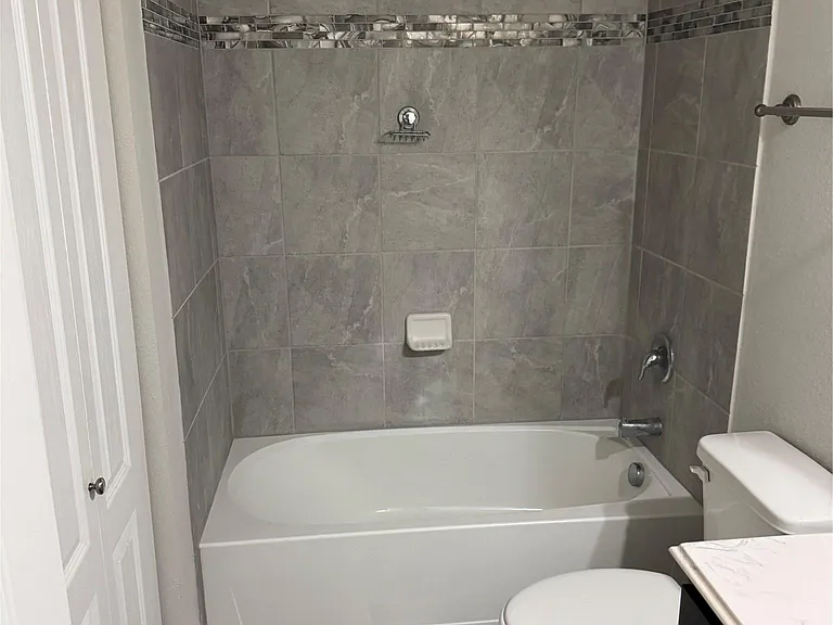 361 Ferrule Dr #B — Photo 4