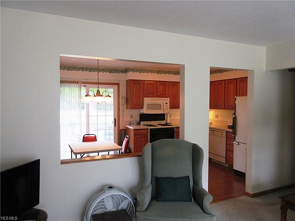 4th image of 2257 Norman Dr