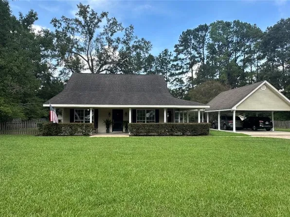 19509 Camille Ln, Hammond, LA 70401