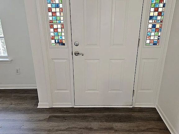 2nd image of 2437 Annie Cir