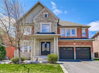 18 Flanders Rd, Brampton, ON L6X0W4