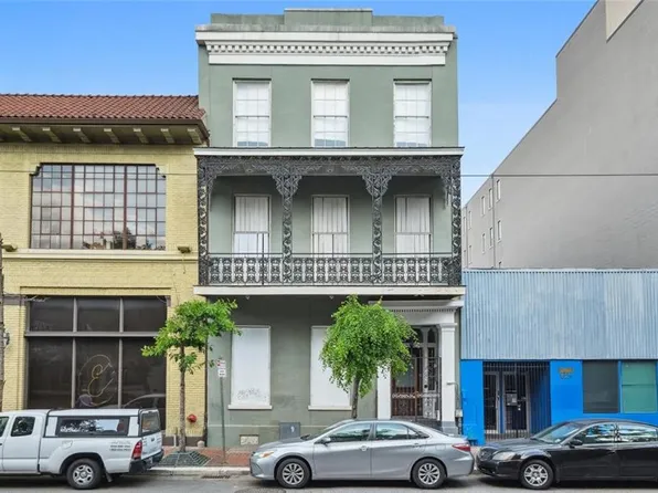 827 Saint Charles Ave, New Orleans, LA 70130
