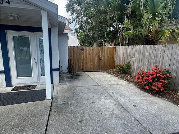 4th image of 204 W 36TH STREET W