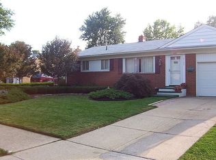 6164 Elmdale Rd, Brookpark, OH 44142