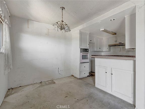 5th image of 14919 S Normandie Ave APT 27