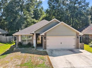 1708 Firefly Ln, Foley, AL 36535