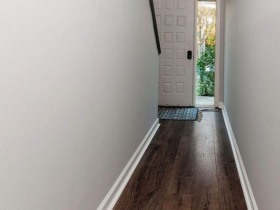 4th image of 291 Millside Dr